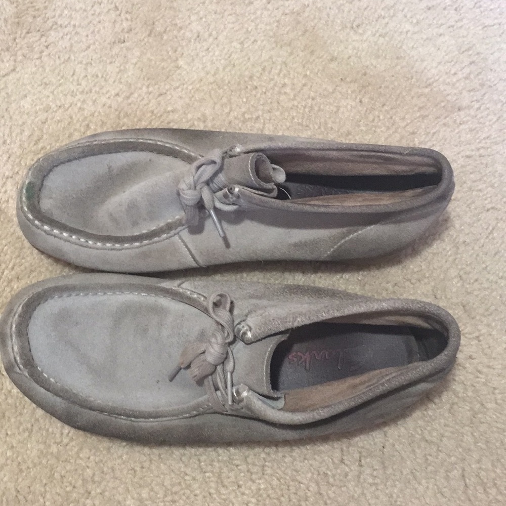 CLARKS Grey Suede Wallabee Boots